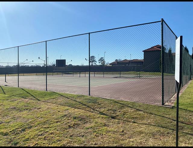 1 BEDROOM SECTIONAL TITLE FOR SALE IN PARKRAND